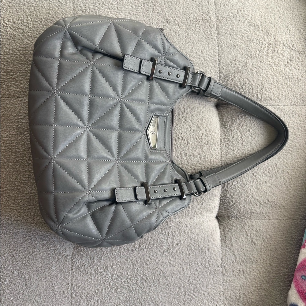 Chic Gray Quilted Shoulder Bag